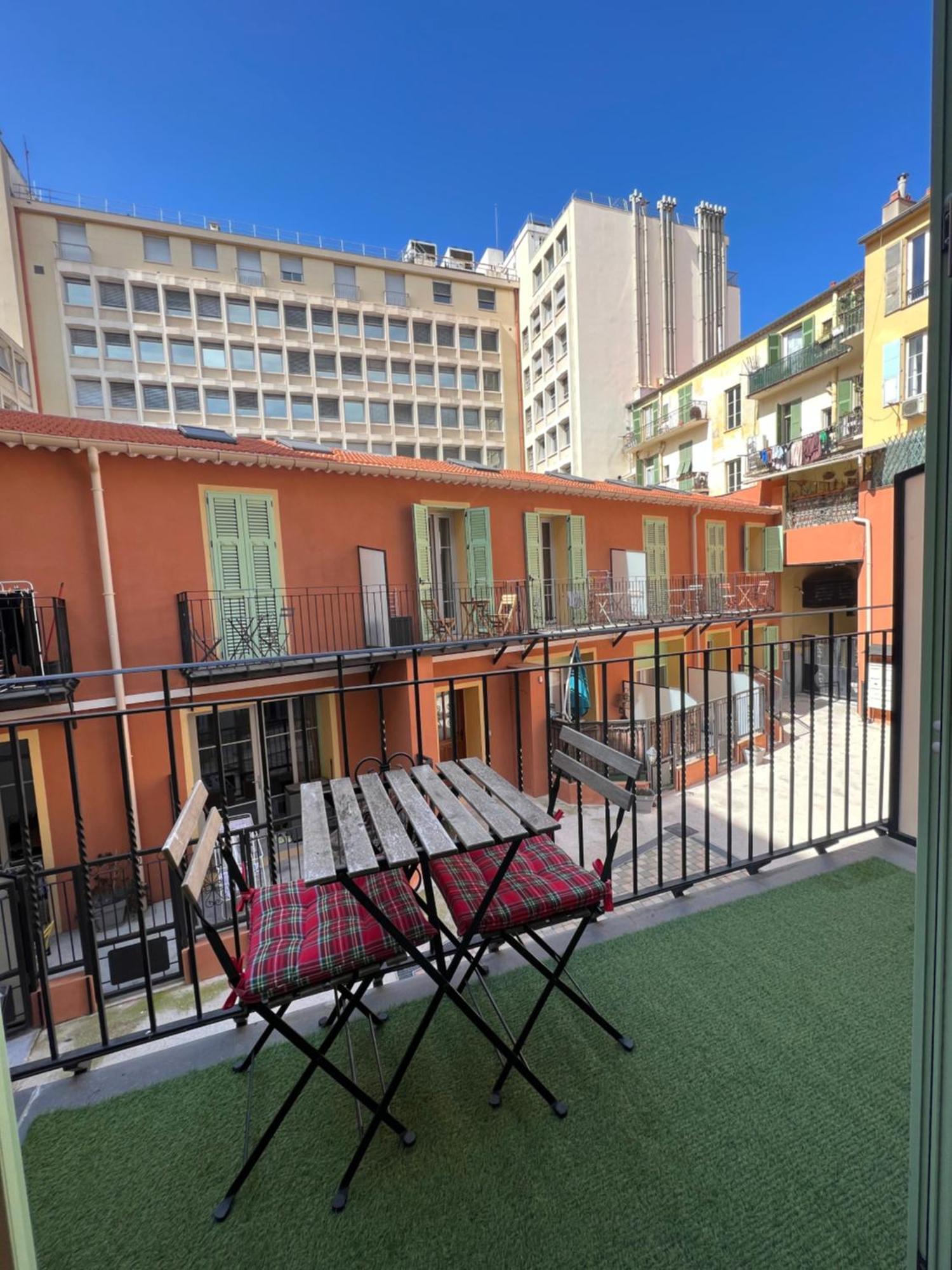 La Cour Du Centre Nice Verde المظهر الخارجي الصورة